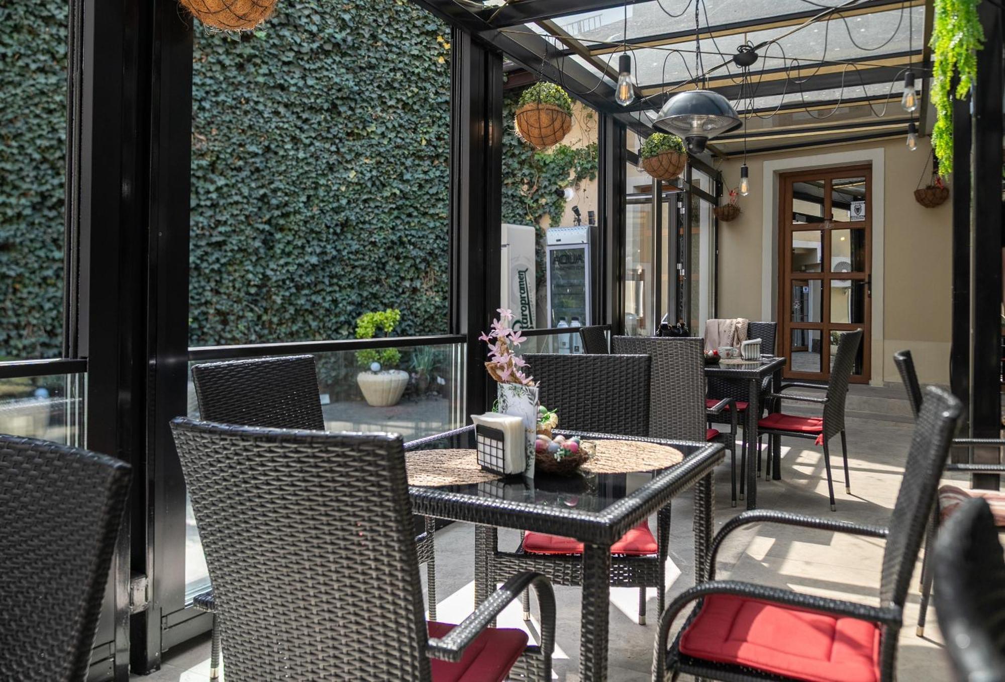 Hotel Marabella Hermannstadt Exterior foto
