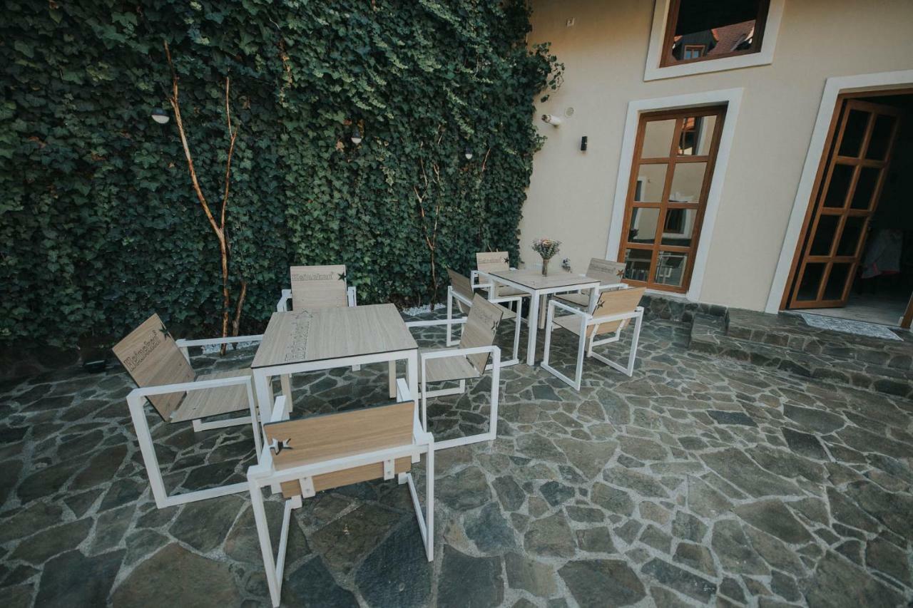 Hotel Marabella Hermannstadt Exterior foto